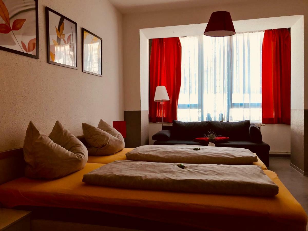 Ferienwohnung Zentrum/Hauptbahnhof Lipsia Esterno foto