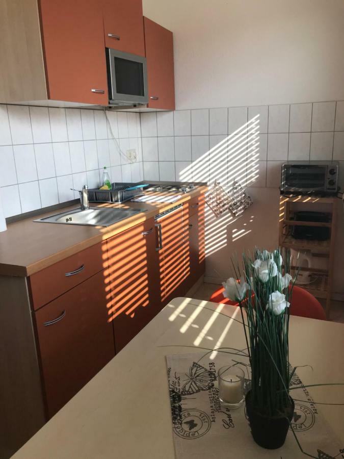 Ferienwohnung Zentrum/Hauptbahnhof Lipsia Esterno foto